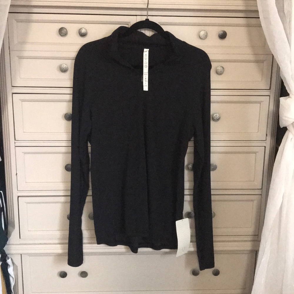 Lululemon 1/2 focus half zip